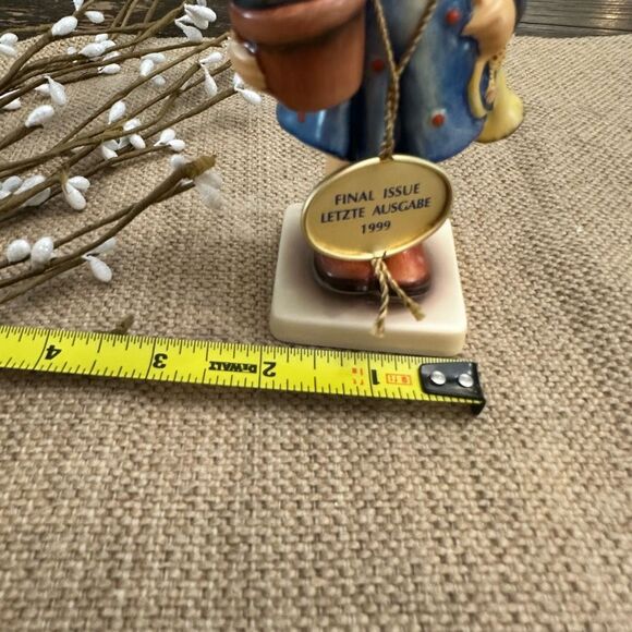 Goebel Hummel CONGRATULATIONS Girl Figurine 17/0 Final Issue TMK 7 Vintage - Picture 9 of 9